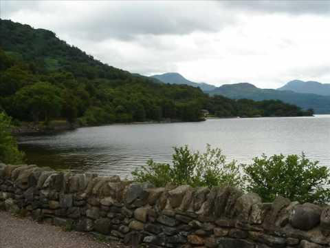 Scotland: Bothwell Castle And Urquhart Castle On Loch Ness