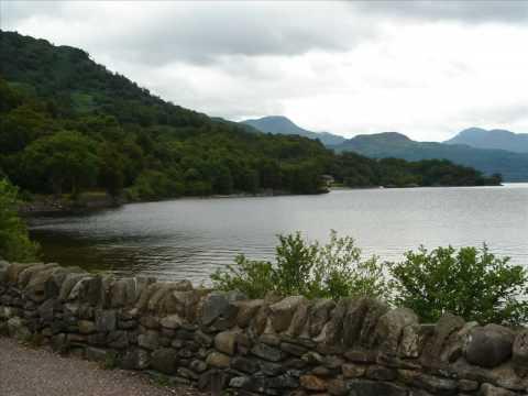 Scotland: Bothwell Castle And Urquhart Castle On Loch Ness