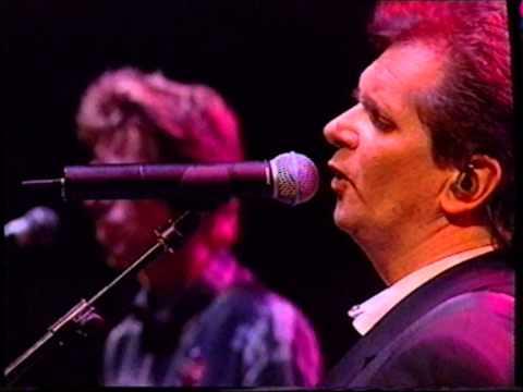 Runrig - Hearts Of Olden Glory (Live Stirling Castle 1997)