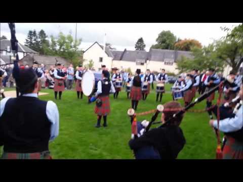 Konzertausschnitte Der Strathendrick Pipe-band - Drymen, Schottland.