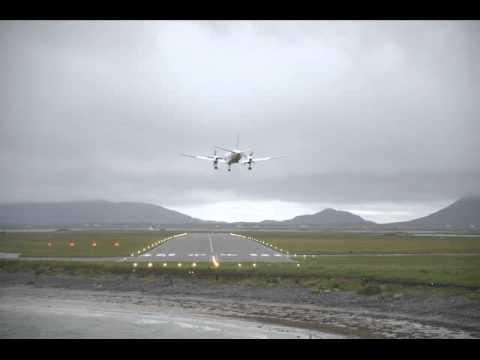 G-LGNH Arrives At Benbecula Airport With Flight BE6807 From Glasgow 03/08/14