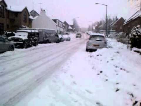 More Snow In Balfron 6 December 2010