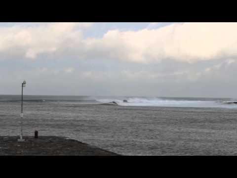 SURFING THURSO EAST WAVES JAN 2014