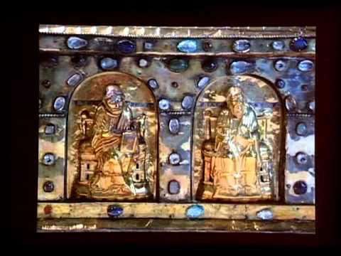 The Game Of Kings: Medieval Ivory Chessmen From The Isle Of Lewis