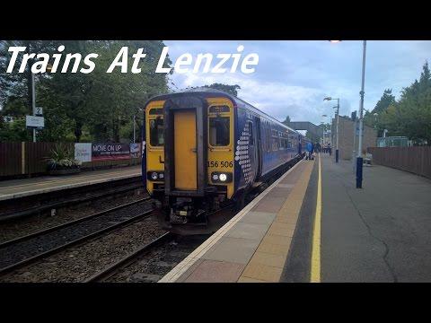 Trains At Lenzie (29.8.15)