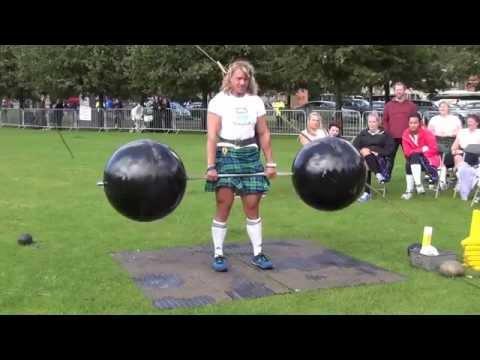 Deadlift - 160 Kg/ 20 Reps. Highland Games. Glasgow-2013. Kristy Scott (USA)